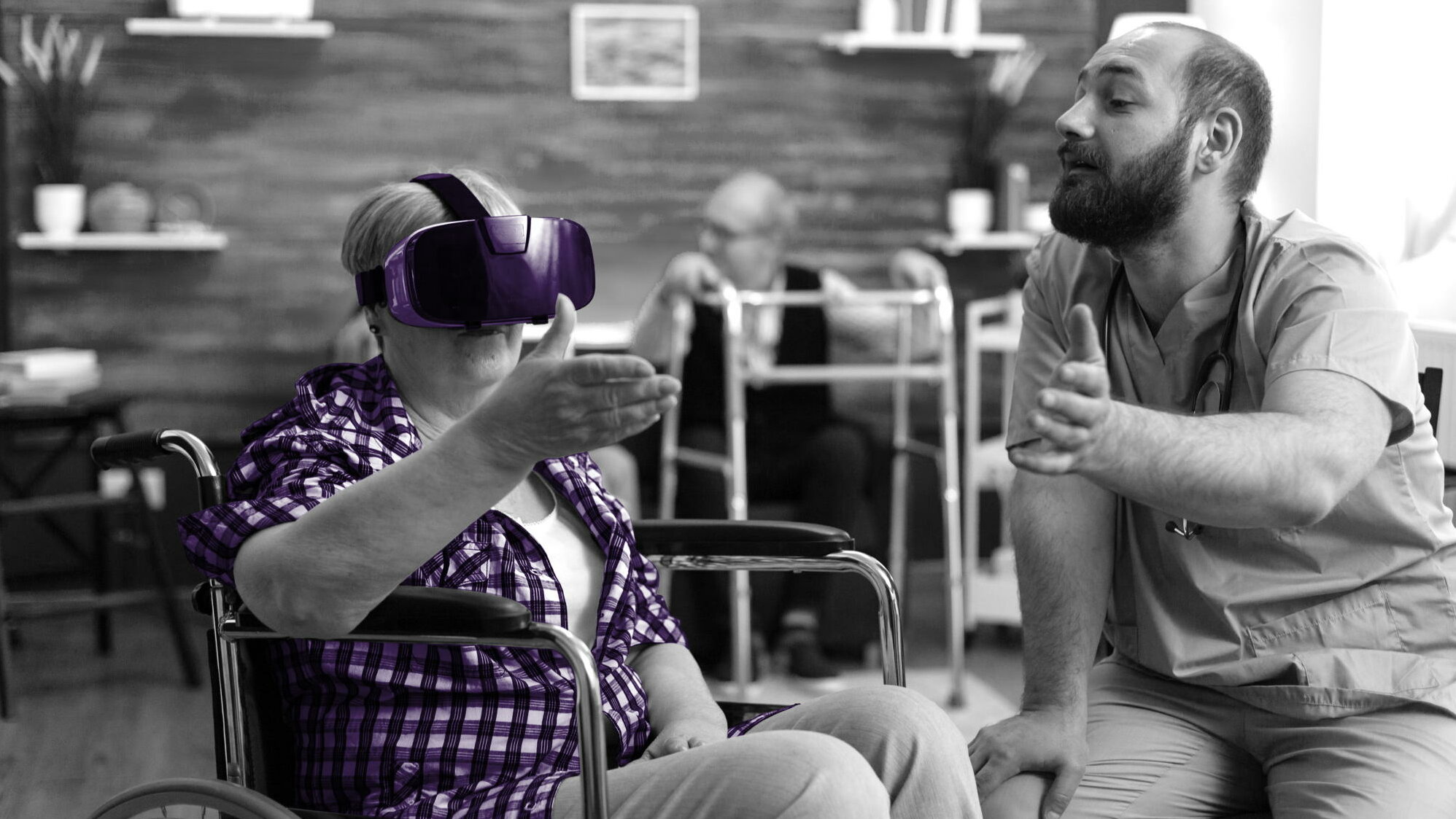 VR-Brille für die Pflege: Erinnerungen reaktivieren und Biografiearbeit