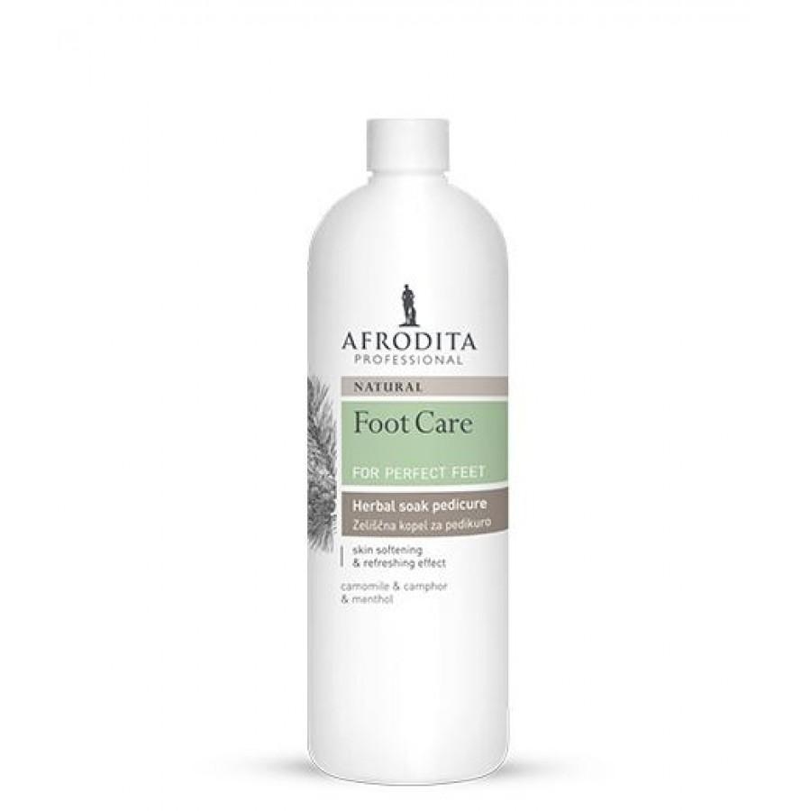 Kr&auml;uterfu&szlig;bad zur Pedik&uuml;re