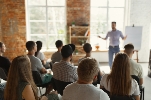 Weiterbildung und Seminare